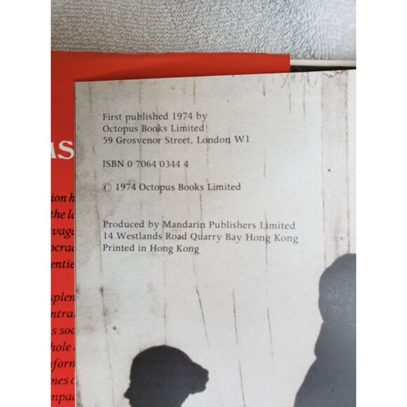 Vintage Fashion By Jane Dorner Book 1974 Octopus Books Limited Hardback Original - Picture 7 of 9